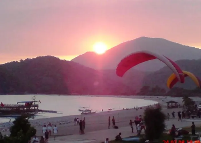 Hotel Magic Tulip 3*